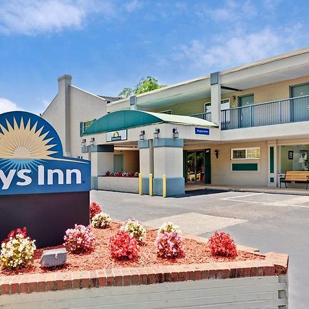 Days Inn Williamsburg Colonial Area エクステリア 写真