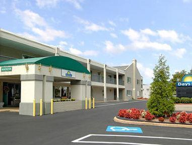 Days Inn Williamsburg Colonial Area エクステリア 写真